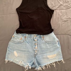 Levi’s shorts